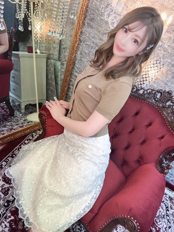 あきな