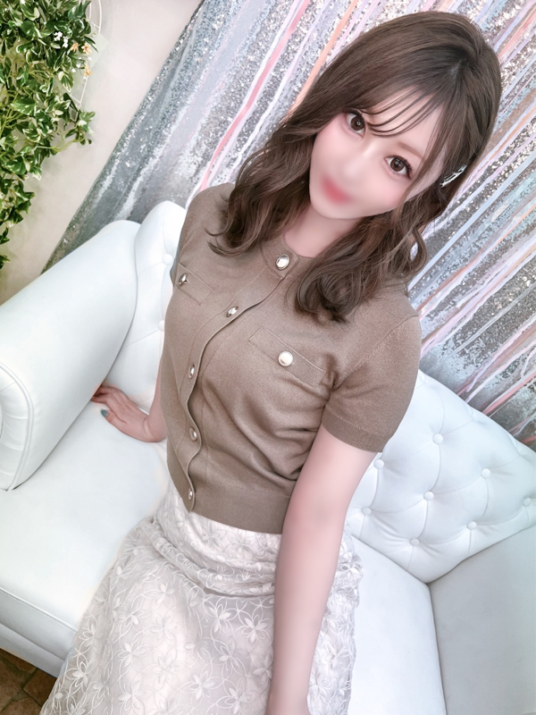 あきな